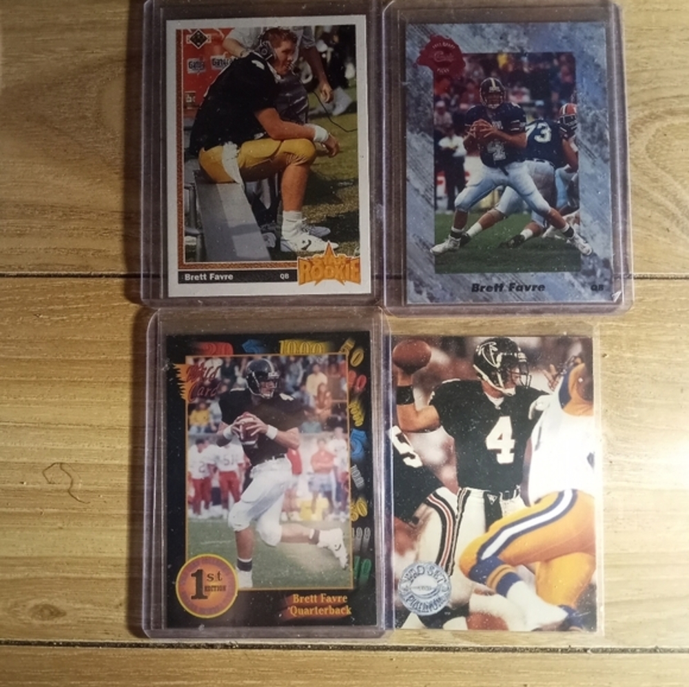 Brett Favre 4 card rookie lot RC Upper Deck, Classic, Pro Set, Wild Card